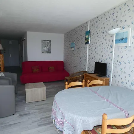 Apartament Cosy Avec Piscine A Deux Pas De La - Fr-1-328-270 La Grande-Motte